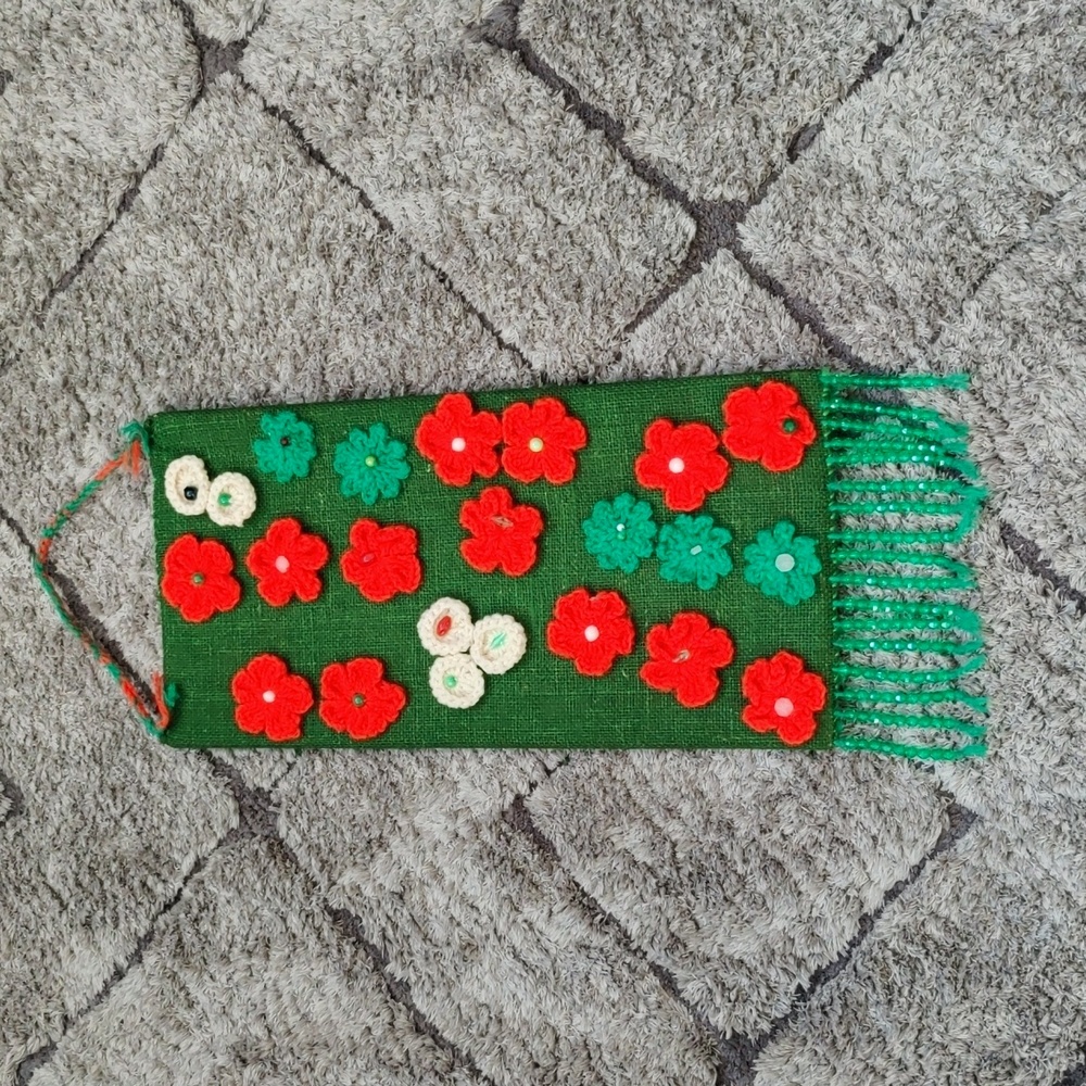 Vibrant Handmade Crocheted Red & Green Floral Wall Hanging - Boho Wall Decor